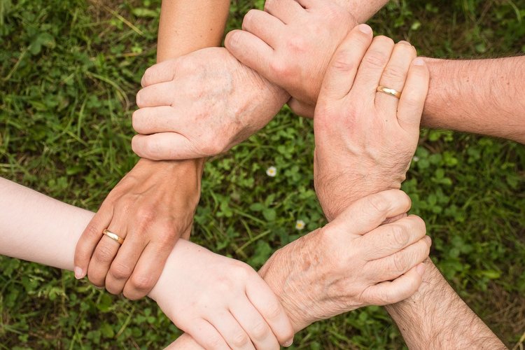 Kotikinkerit Lukkaloilla Heinijoella Kotikinkerit Lukkaloilla Heinijoella